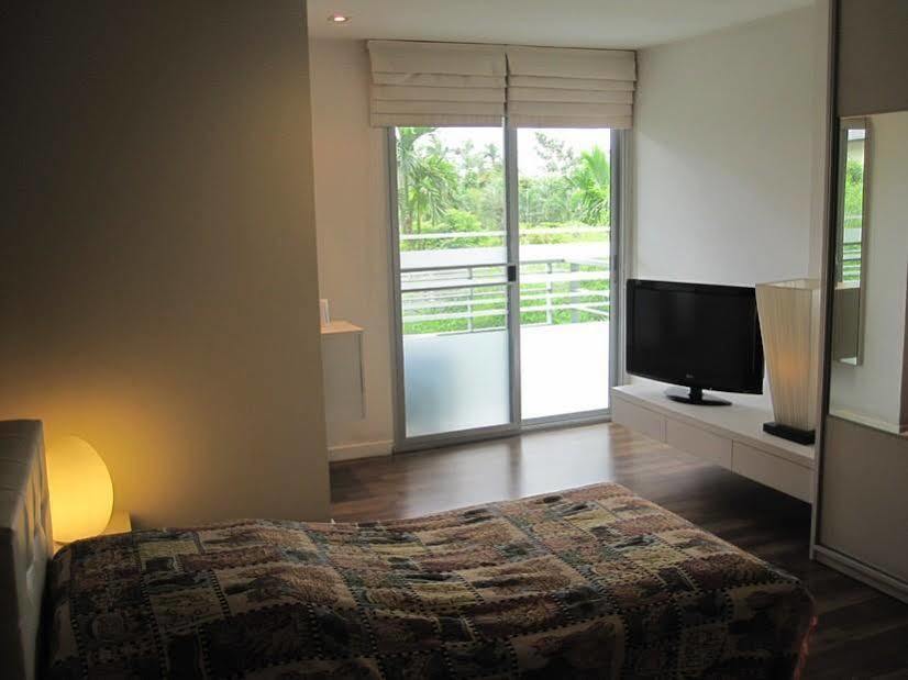The Room @Sukhumvit79 Banguecoque Exterior foto